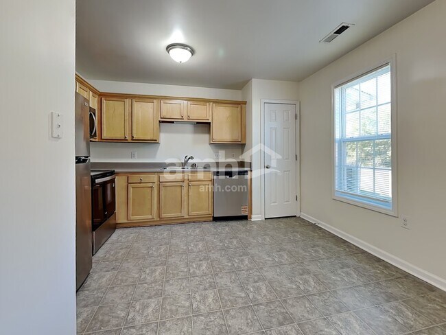 Foto del edificio - 43 Wolf Creek Ln