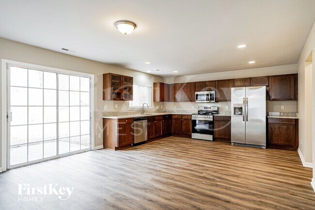 Foto del edificio - 204 Hillview Dr