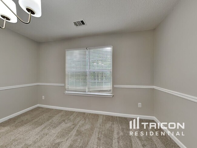Foto del edificio - 390 Cascade Rise Ct SW