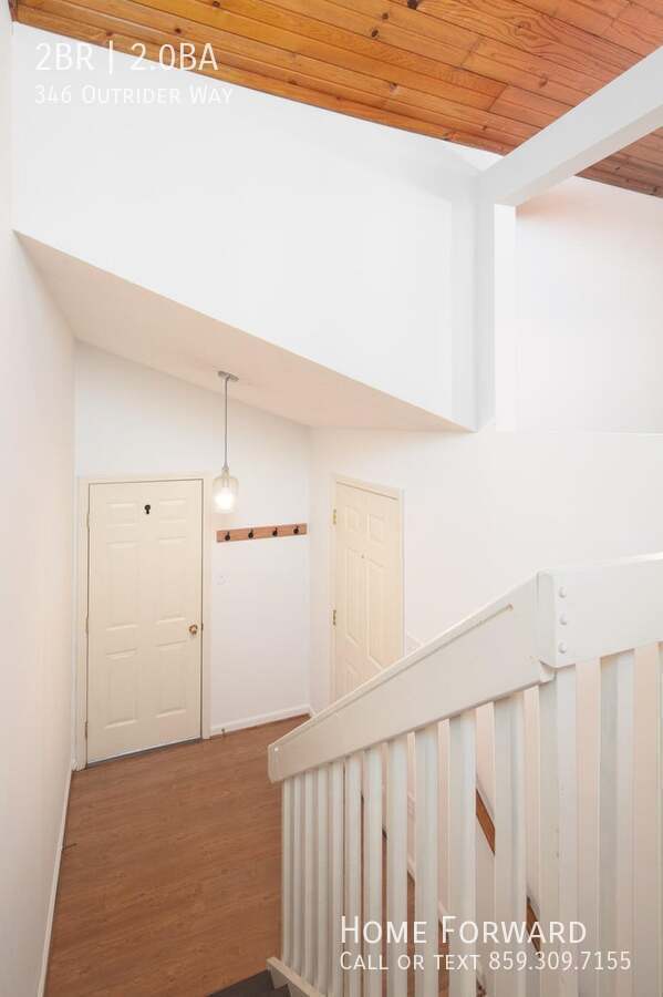 Building Photo - 346 Outrider Way
