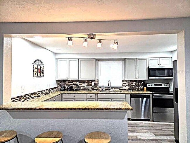 Building Photo - 6886 49th Ave N