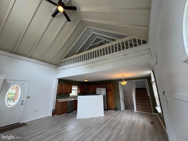 Foto del edificio - 5001 Carroll Manor Rd