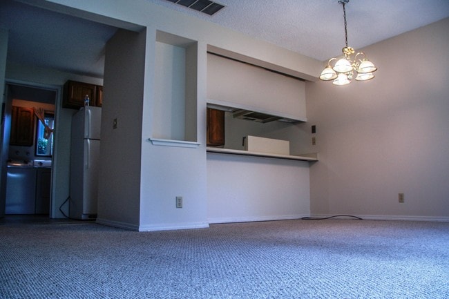 Foto del edificio - 926 Blue Heron Ave NE