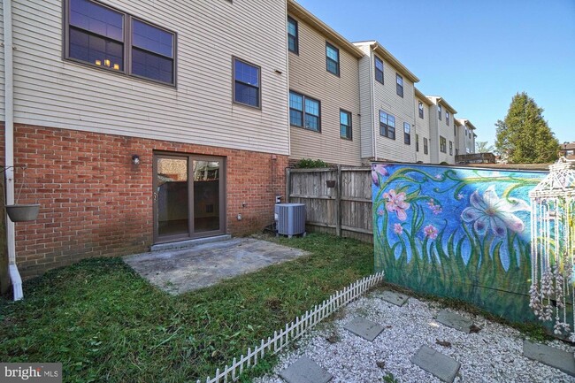 Building Photo - 47 Badger Gate Ct