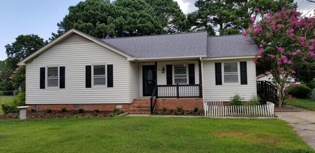 Building Photo - 108 Southridge Dr
