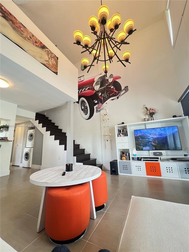 Foto principal - 498 SW 2nd St