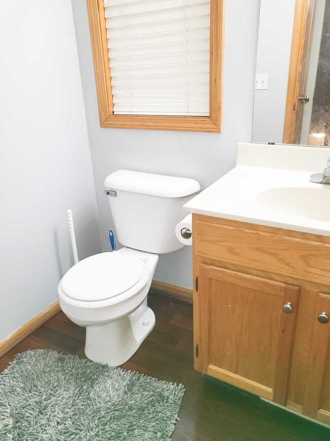 Building Photo - 5657 Sugarberry Dr SE