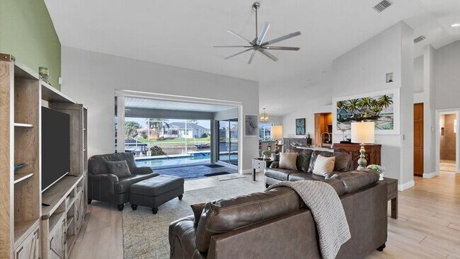 Foto del edificio - TLB3248