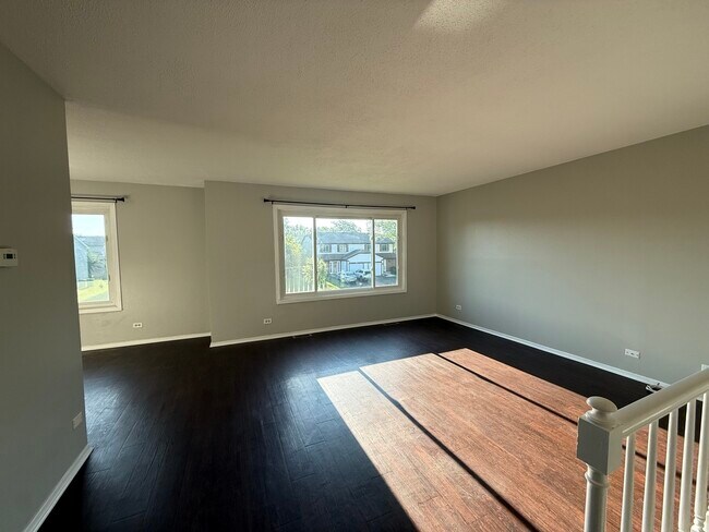 Foto del edificio - 3900 Sandpiper Dr