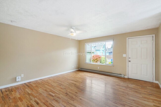 Foto del edificio - Quaint 3BD/1BA Home Near Mt. Tabor
