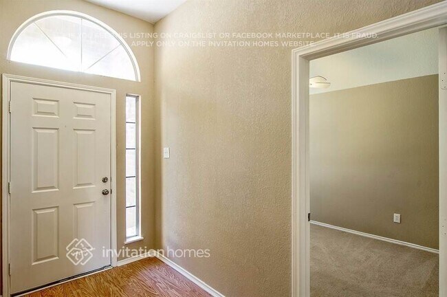 Foto del edificio - 2505 Copperfield Ln