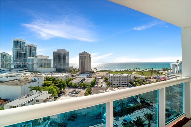 Foto del edificio - 6770 Indian Creek Dr