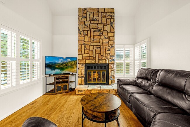 Building Photo - 108 Cobblestone Dr
