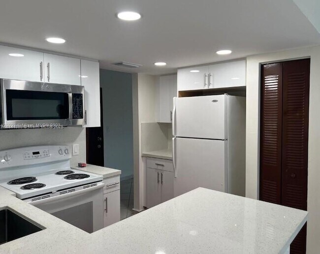 Foto del edificio - 10651 SW 108th Ave