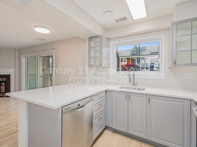 Photo - 2606 S Arlington Mill Dr Apartment