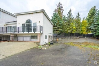 Building Photo - 5880-5268 268 St