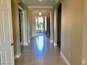 Building Photo - 1414 Mockingbird Dr