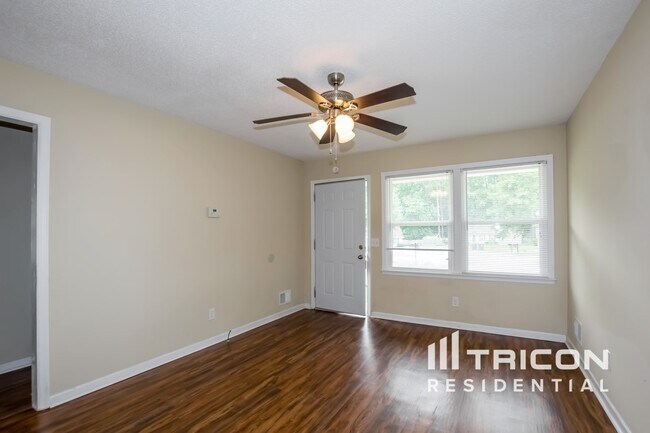Foto del edificio - 504 Thyme Dr