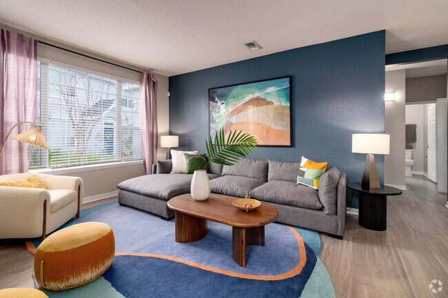 1BR, 1BA - 871SF - Living Room - Knightsbridge at Stoneybrook Apartments