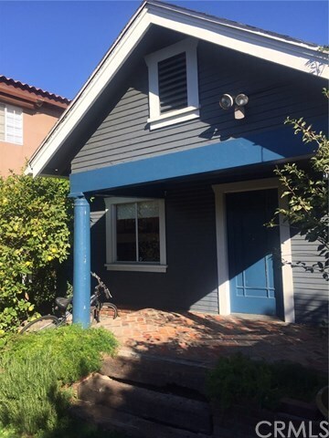 Building Photo - 716 N Sierra Bonita Ave