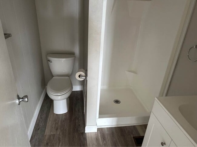 Building Photo - 228 E Center st