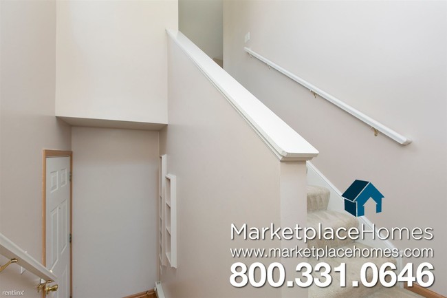 Building Photo - 2 br, 2 bath  - 531 Silverstone Dr