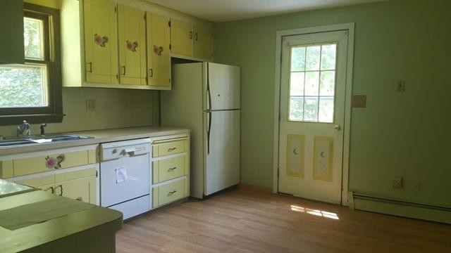 Building Photo - 3 bedroom in Terryville CT 06786