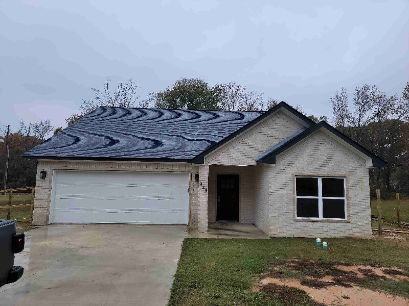 929 Lawn Ave, Mount Pleasant, TX 75455 House Rental in Mount Pleasant