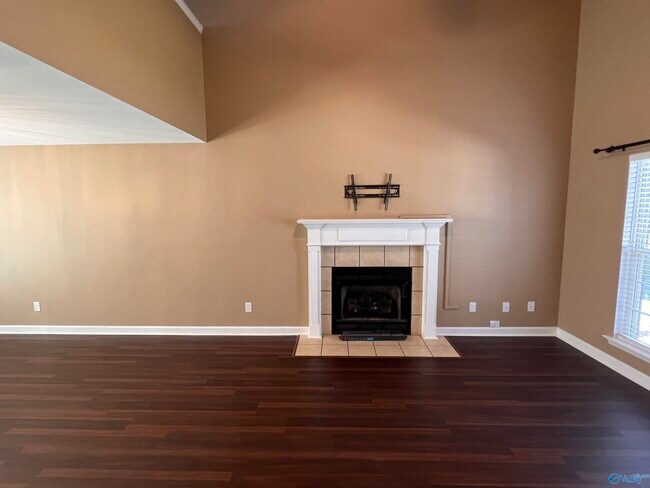 Foto del edificio - 110 Tudor Pl