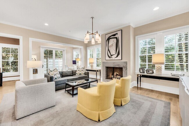 Foto del edificio - Franklin Gem Walking Distance to Downtown!