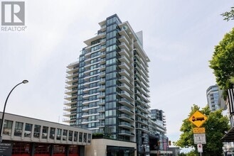 Building Photo - 135-135 13th St E