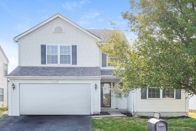 Building Photo - 3174 Gallant Dr