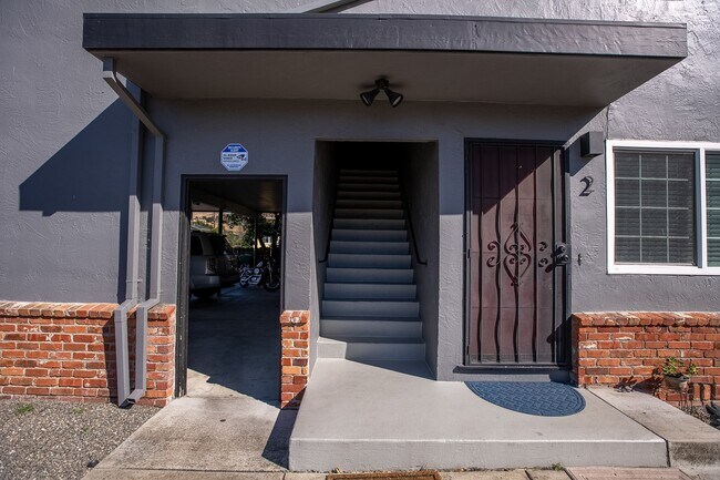Foto del edificio - 2171 Peach St