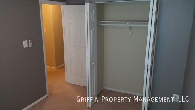Building Photo - 7259 Crafford Pl