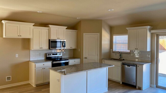 Foto del edificio - 3 bed 2 bath House for Lease in Sherman