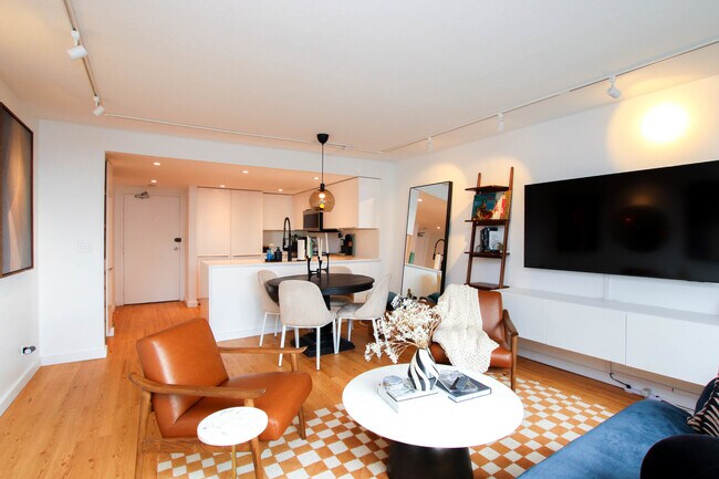 Foto del edificio - 3100 N Lake Shore Dr