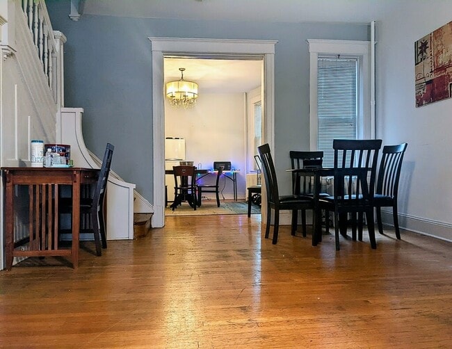 Living Room - 2726 N Calvert St