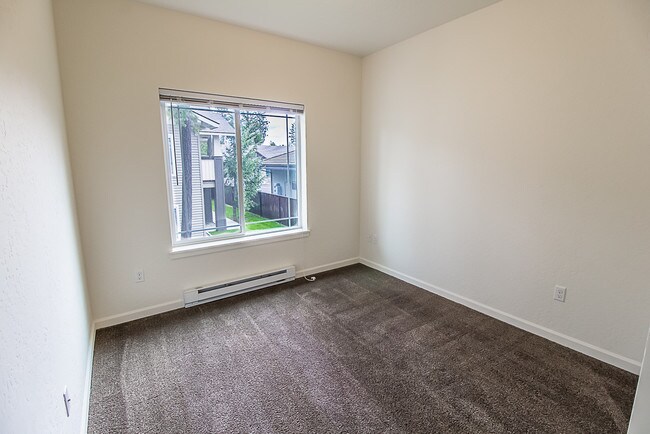 Building Photo - 1065 Rustic Lodge Lane
