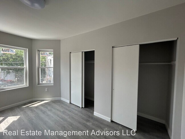 Foto del edificio - 3 br, 1 bath House - 3115 F Street