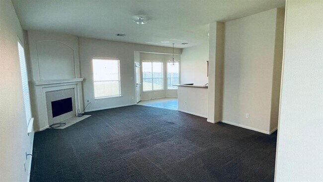 Foto del edificio - 5738 Ranch Prairie Tr