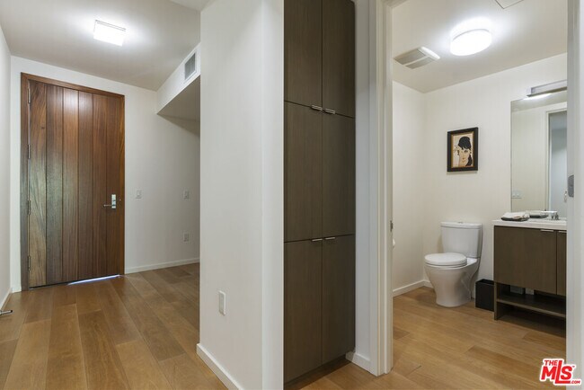 Foto del edificio - 1705 Ocean Ave