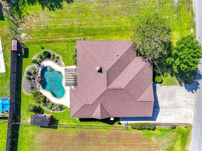 Building Photo - 13417 Bunker Hill Dr