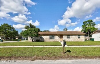 Building Photo - 8903 Kersey Dr