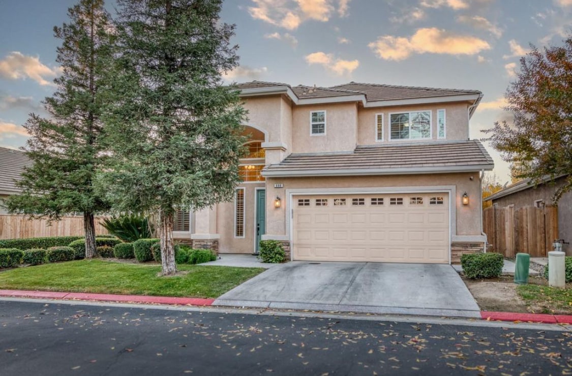 Primary Photo - 688 Century Ln