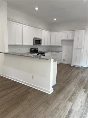 Building Photo - 200 Pecan Hollow St