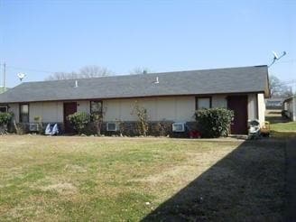 Primary Photo - Courtyard Place