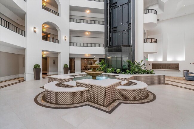 Foto del edificio - 100 SE 5th Ave