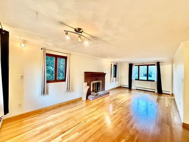 Foto del edificio - 19 Keans Rd