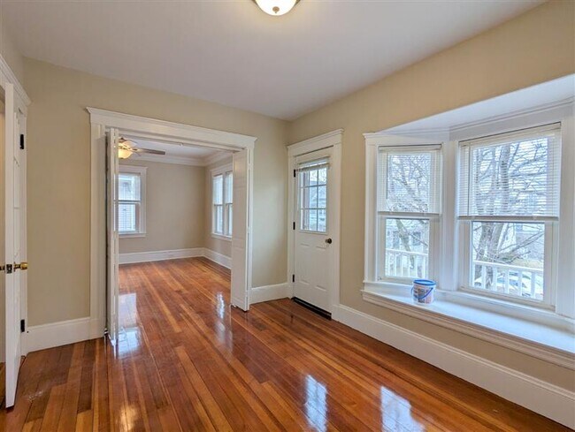 Foto del edificio - 32 Trowbridge St