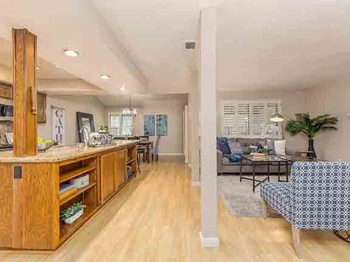 Gorgeous 3 Bedroom in Desired Park West Community - Gorgeous 3 Bedroom in Desired Park West Community